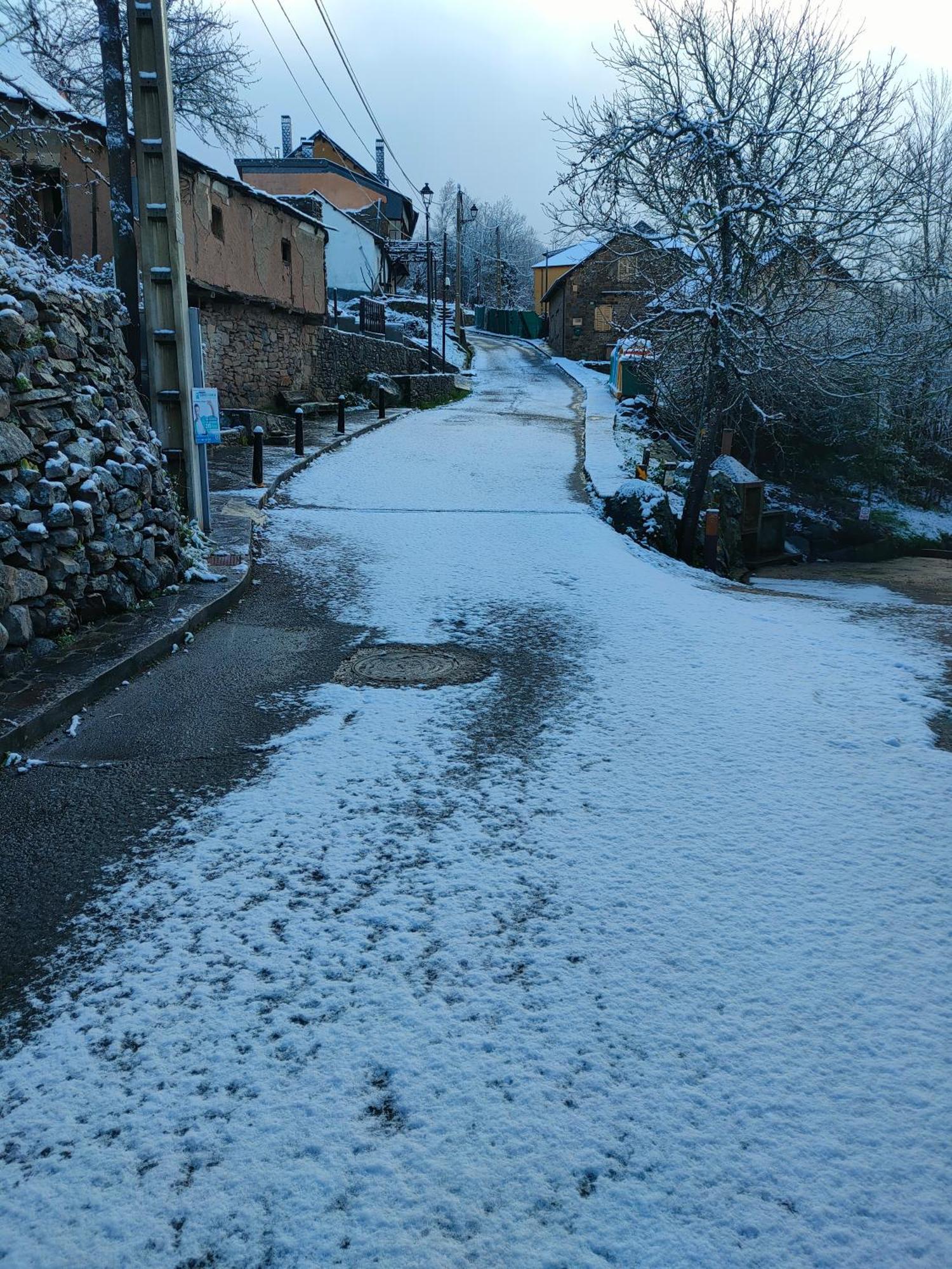 Casa De Turismo Rural Sardom3 Bembibre  エクステリア 写真