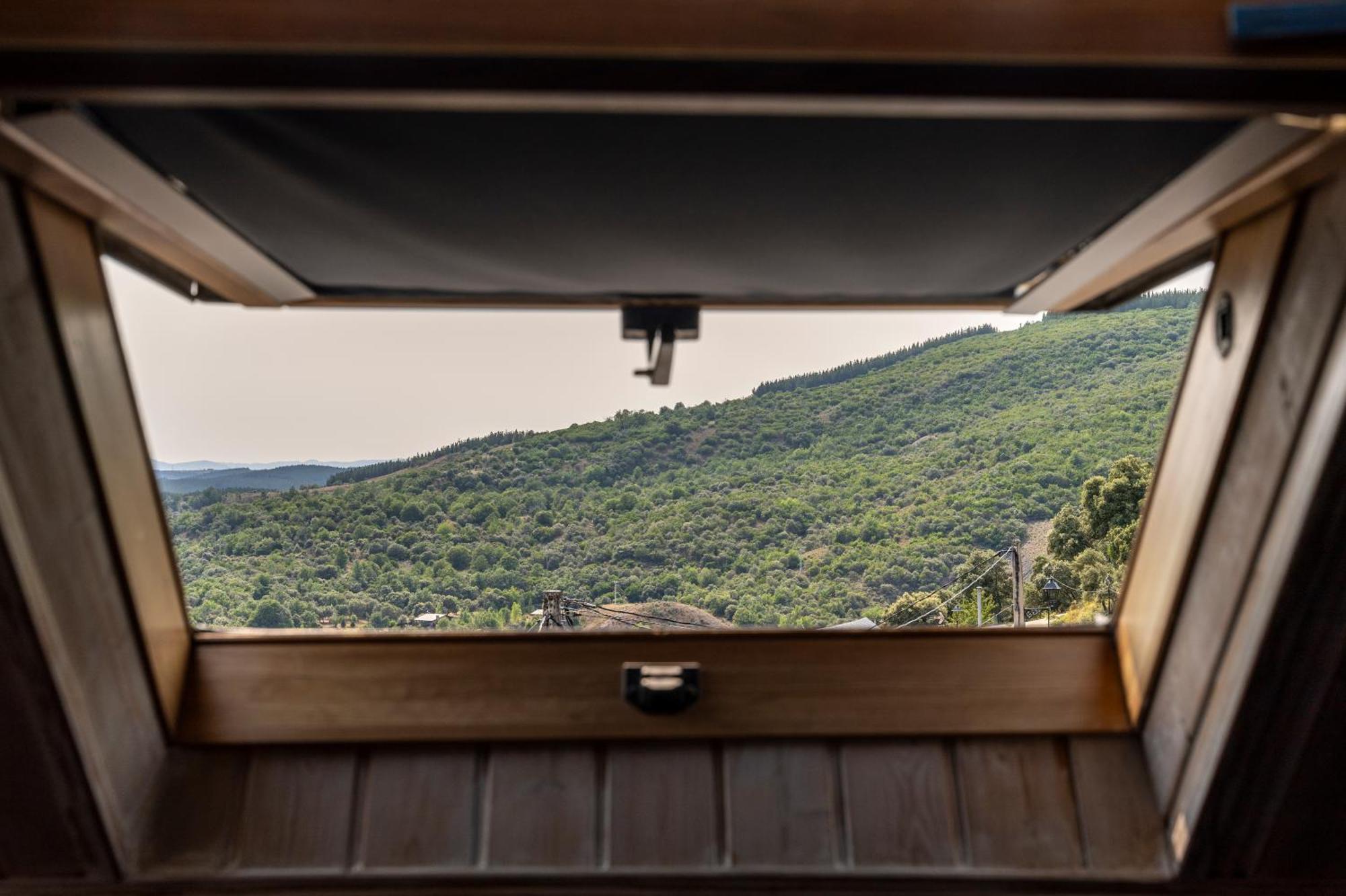 Casa De Turismo Rural Sardom3 Bembibre  エクステリア 写真
